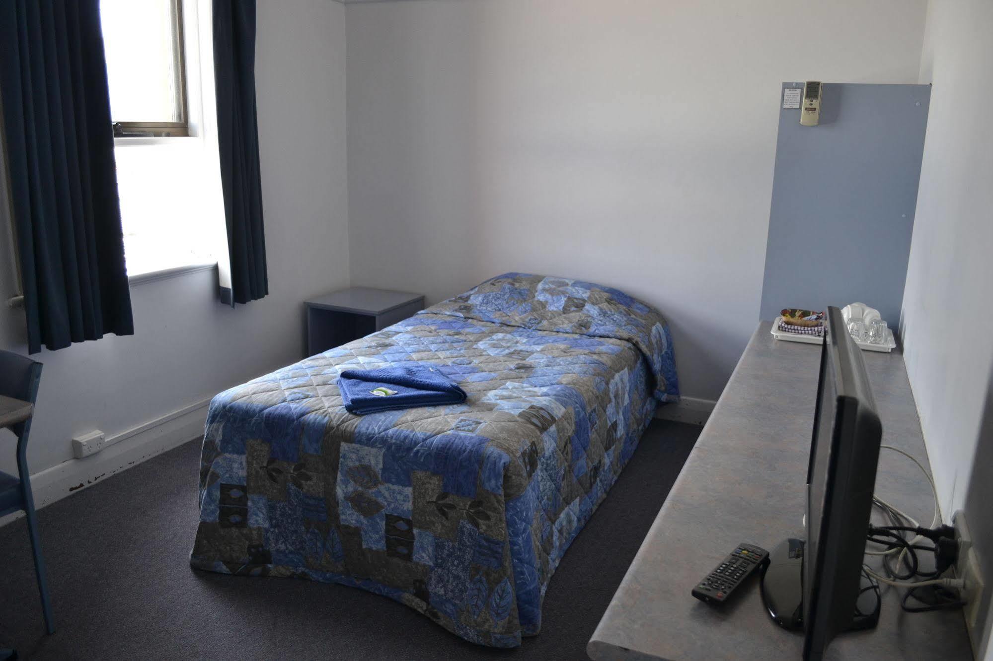 Colac Central Motel Esterno foto